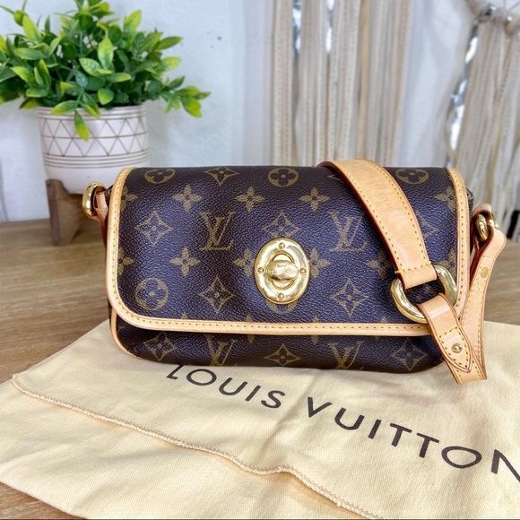 Louis Vuitton Handbags - Louis Vuitton Tikal PM Shoulder Bag